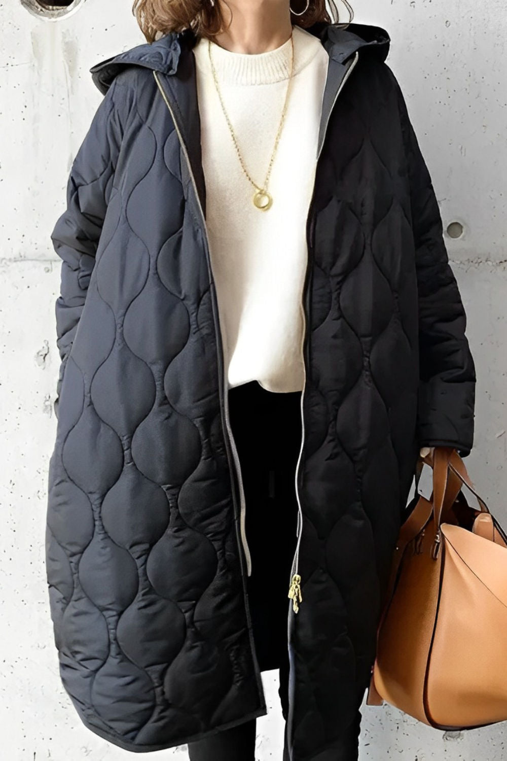 PISCILA | PARKA CON CAPUCHA