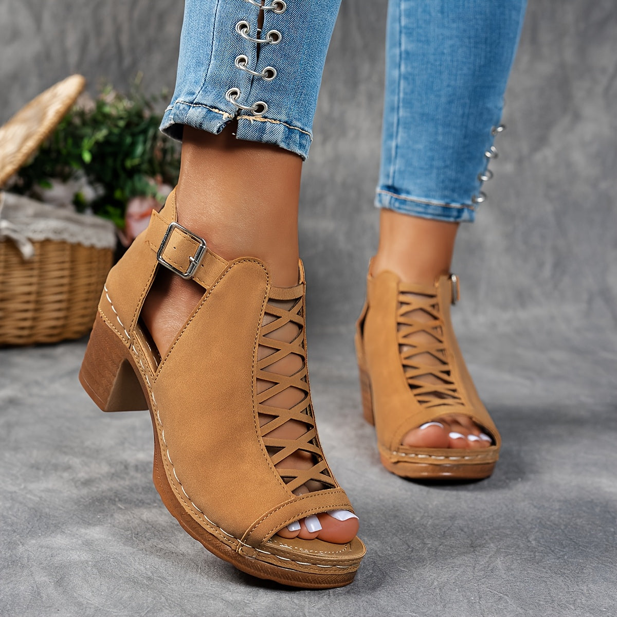 NISA | BOTA CON TACÓN Y CORDONES