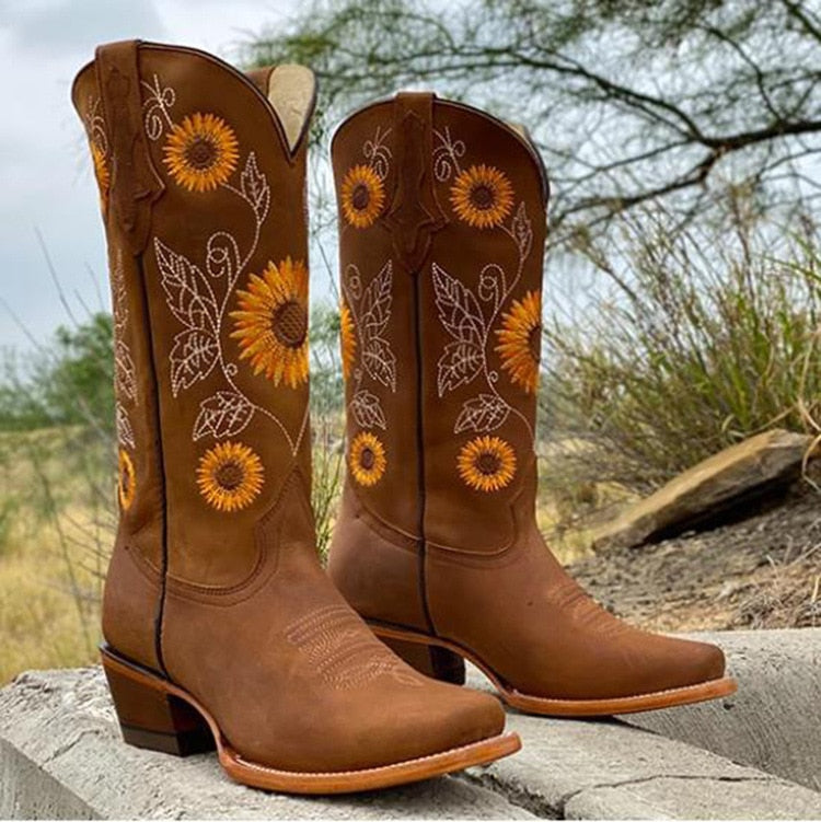 MARGARE | BOTAS DE PIEL CON ESTAMPADO DE MARGARITA