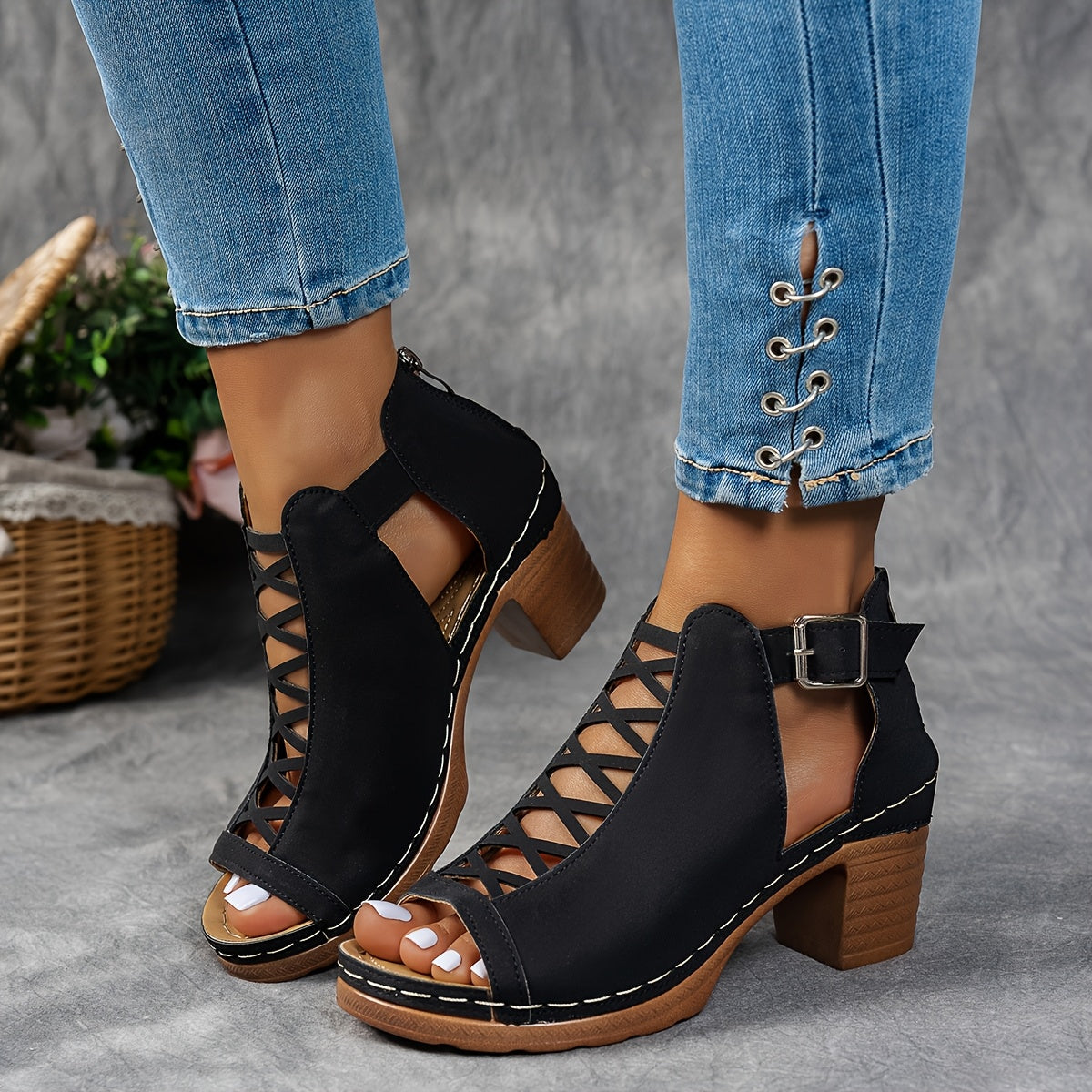 NISA | BOTA CON TACÓN Y CORDONES