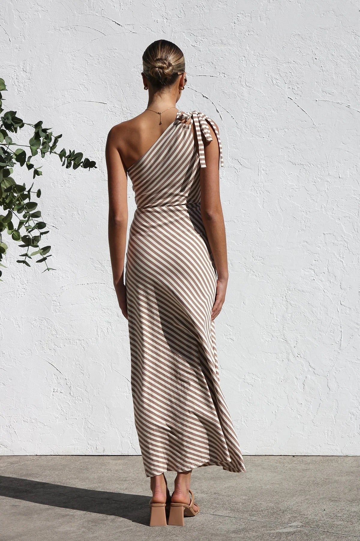 RESHIA| VESTIDO DE RAYAS