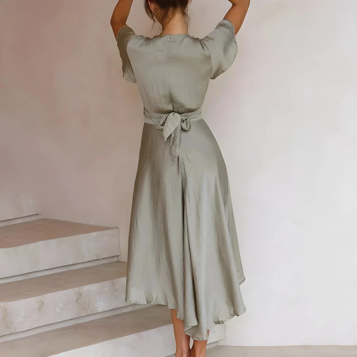 LINA | VESTIDO MIDI CON NUDO