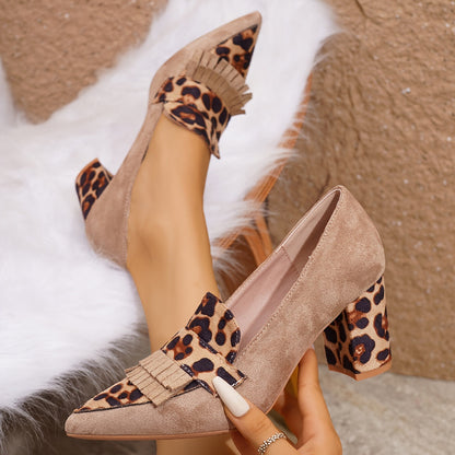DESERTO | TACONES EN PUNTA LEOPARDO