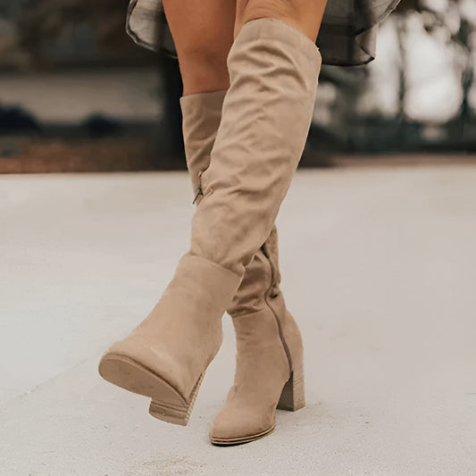 LUNA | BOTAS DE PIEL TERCIOPELO