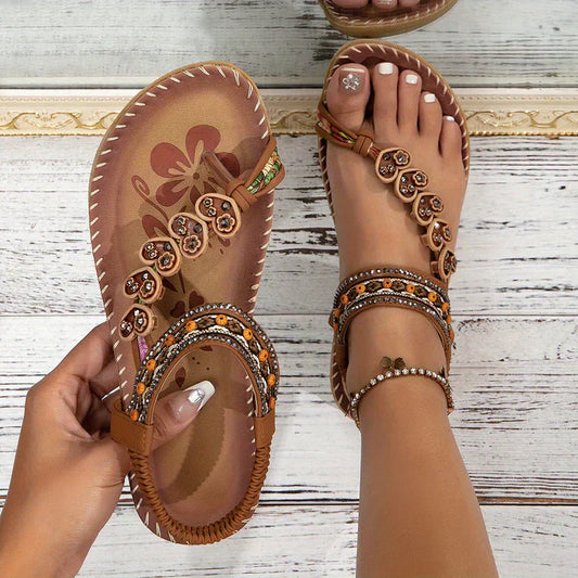 LUCIER | SANDALIA CON DETALLES FLORAL