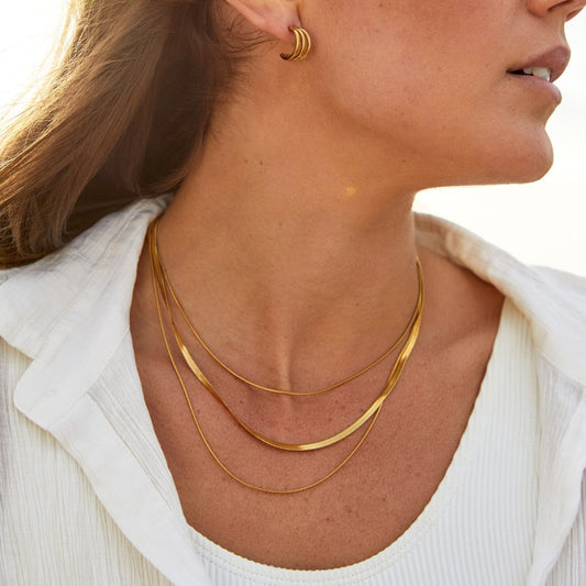 SIRENA | COLLAR DORADO DE ACERO INOXIDABLE